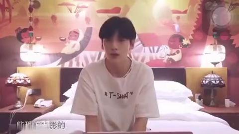 情侣蒙眼吃瓜视频大全