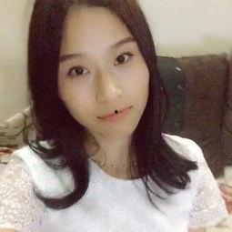 爱分享的吃瓜少女,揭秘校园里的甜蜜瓜圈生活